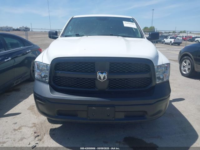 1C6RR7FG9PS527745 RAM 1500 Classic Tradesman  4x4 6'4 Box