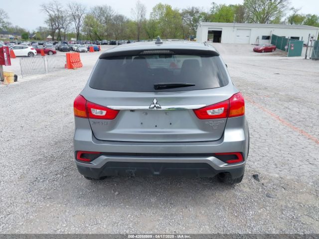 JA4AP3AWXJZ036306 Mitsubishi Outlander Sport 2.4 Se