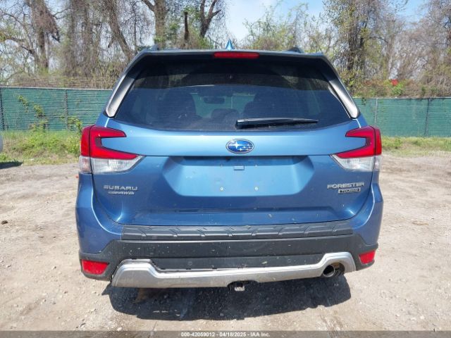 JF2SKAXC2MH489888 Subaru Forester Touring