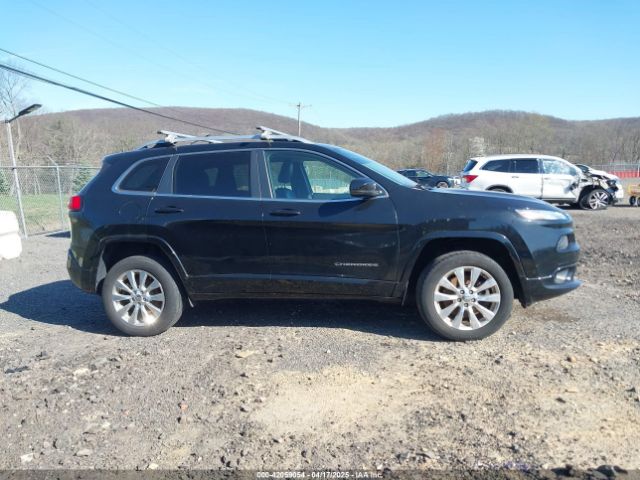 1C4PJMJS7HW545205 Jeep Cherokee Overland 4x4