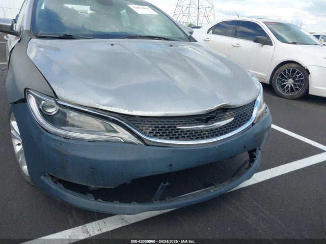 1C3CCCAB9GN152561 Chrysler 200 Limited