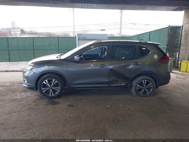 5N1AT2MV3HC761513 Nissan Rogue Sl