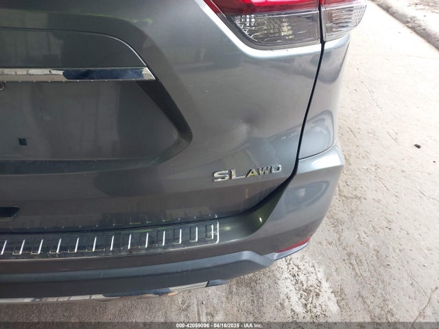 5N1AT2MV3HC761513 Nissan Rogue Sl