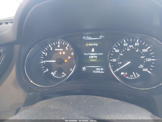 5N1AT2MV3HC761513 Nissan Rogue Sl