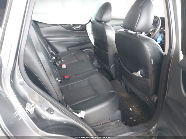 5N1AT2MV3HC761513 Nissan Rogue Sl