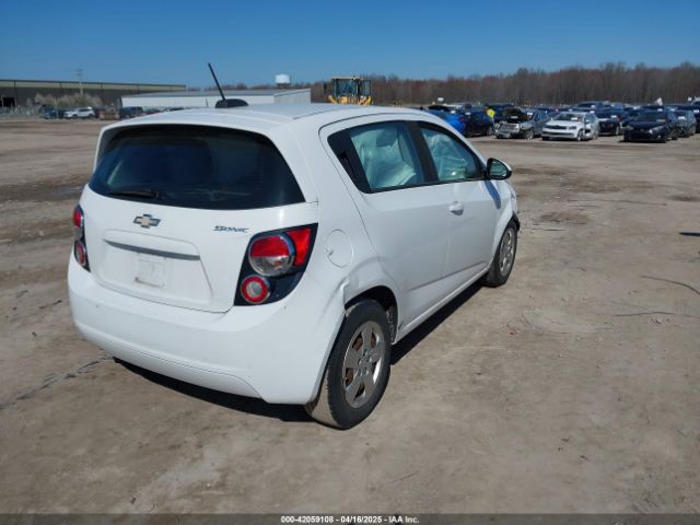 1G1JA6SH7F4189585 Chevrolet Sonic Ls Auto