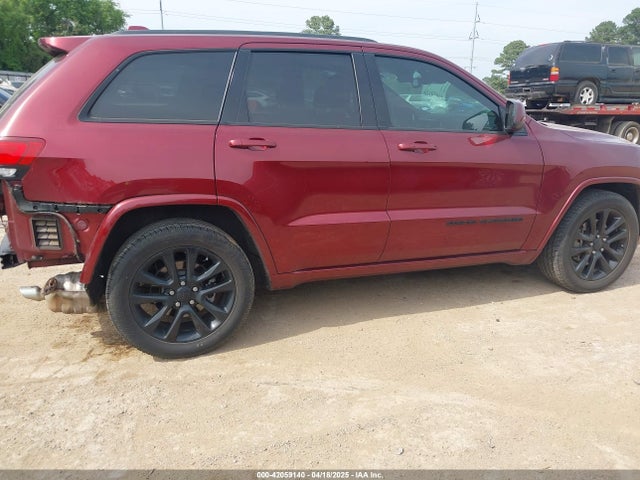 1C4RJEAG0MC539722 Jeep Grand Cherokee Laredo X 4x2