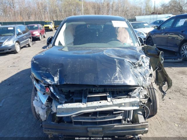 JA4AZ3A37KZ015656 Mitsubishi Outlander Es