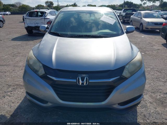 3CZRU5H30JM712766 Honda HR-V LX