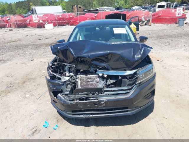 1VWSA7A38NC001715 Volkswagen Passat 2.0t Se