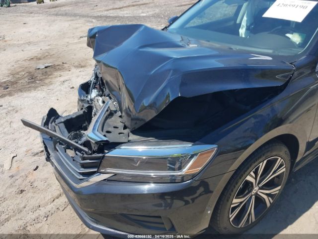 1VWSA7A38NC001715 Volkswagen Passat 2.0t Se