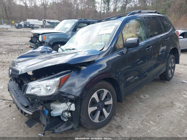 JF2SJAGC8JH504912 Subaru Forester 2.5i Premium