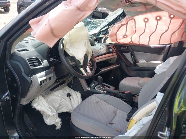 JF2SJAGC8JH504912 Subaru Forester 2.5i Premium