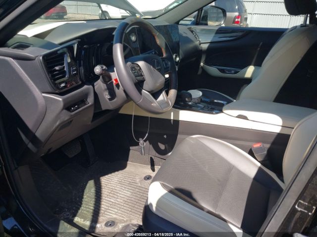 2T2GGCEZ2NC004465 Lexus Nx 350 Premium