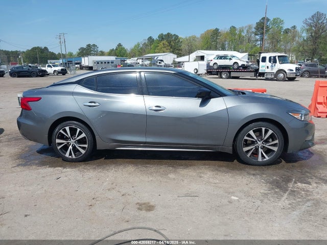 1N4AA6AP9JC405490 Nissan 2018