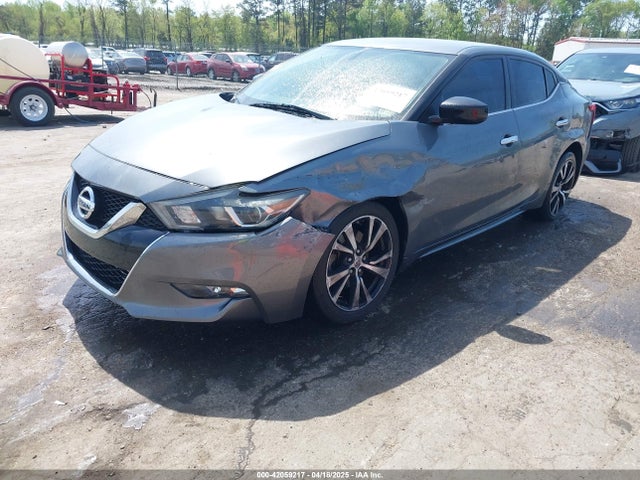 1N4AA6AP9JC405490 Nissan 2018