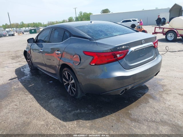 1N4AA6AP9JC405490 Nissan 2018
