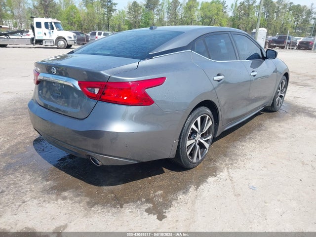 1N4AA6AP9JC405490 Nissan 2018