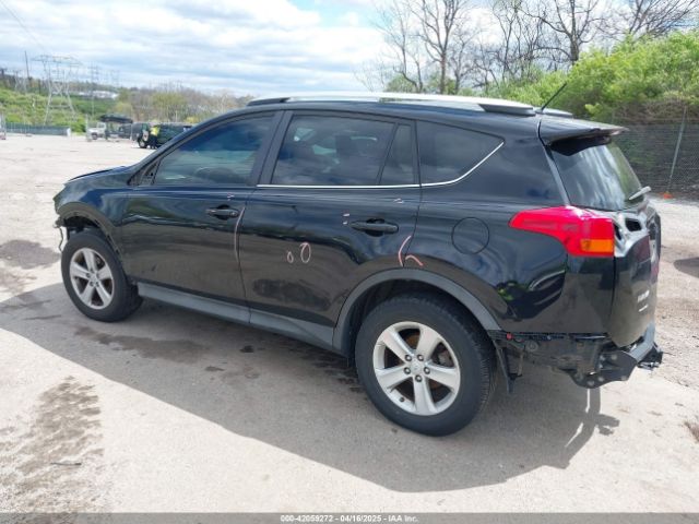 2T3RFREV1EW172216 Toyota Rav4 Xle
