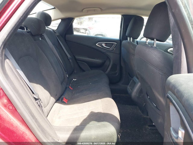 Chrysler 200 Limited 2015 1C3CCCABXFN747787 Image 8