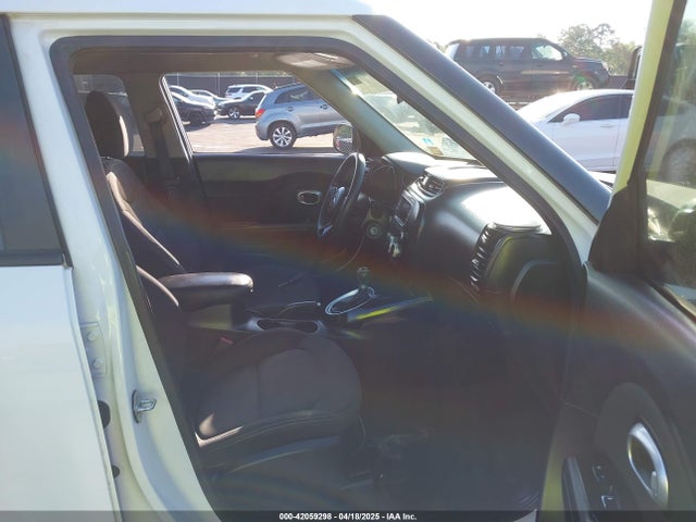 KNDJN2A27J7907595 KIA Soul