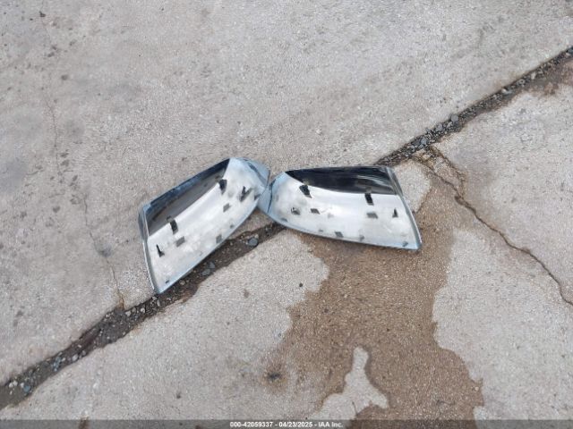 5TFAY5F16KX795902 Toyota Tundra Platinum 5.7l V8