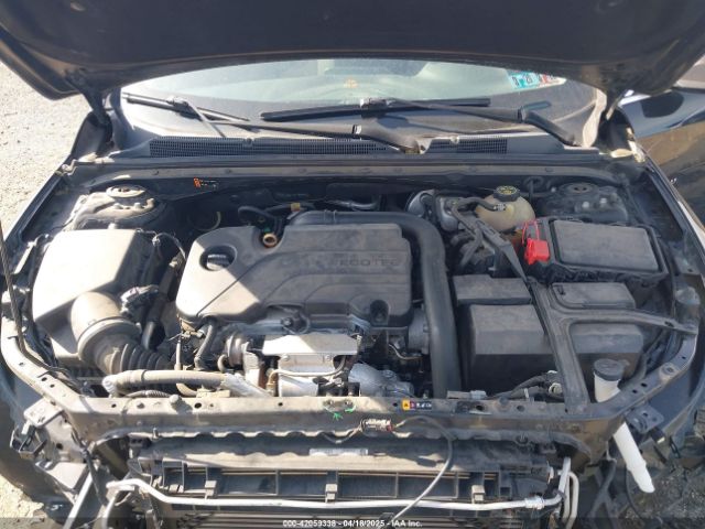 1G1ZG5STXKF180197 Chevrolet MALIBU RS