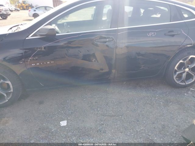 1G1ZG5STXKF180197 Chevrolet MALIBU RS
