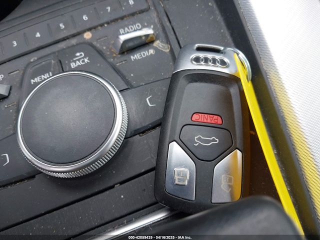 2017 AUDI A4 WAUANAF40HN035154 Photo 10