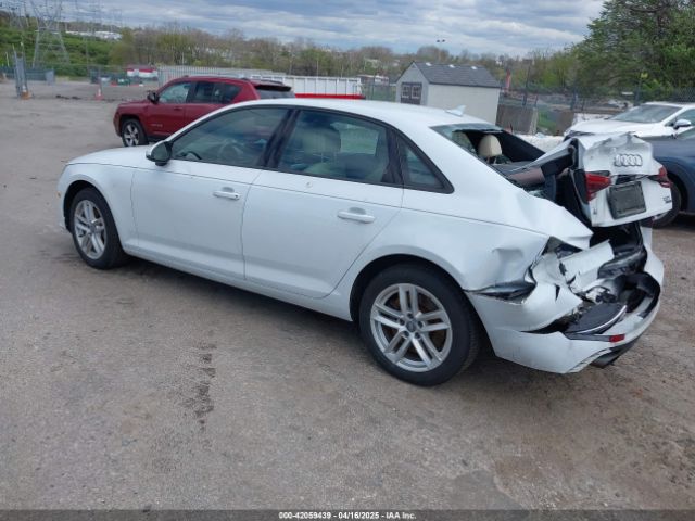 2017 AUDI A4 WAUANAF40HN035154 Photo 2