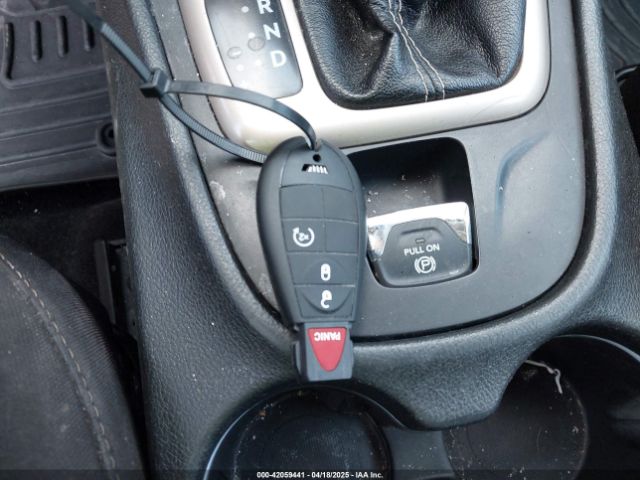 1C4PJLCB8JD620597 Jeep Cherokee Latitude Fwd