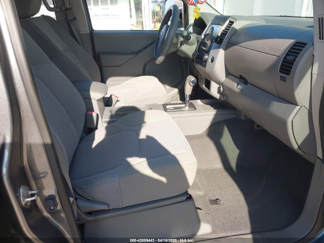 1N6AD0ER5KN739500 Nissan Frontier Sv