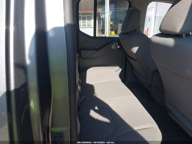1N6AD0ER5KN739500 Nissan Frontier Sv