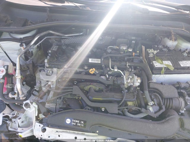 7MUAAAAG9PV040481 Toyota Corolla Cross L