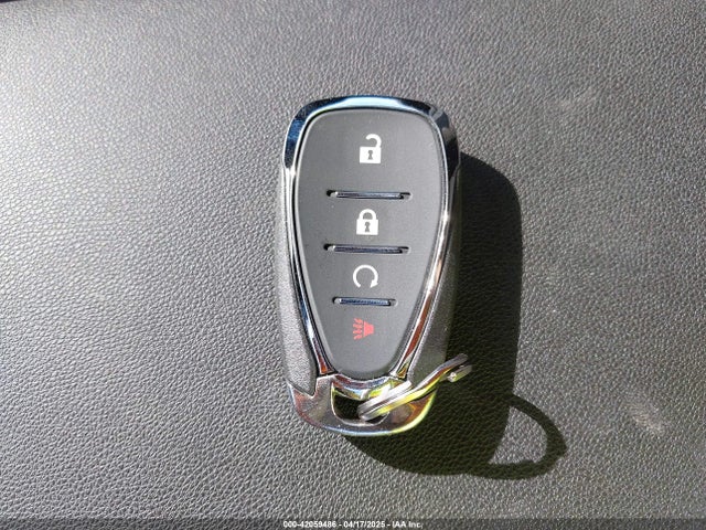 3GNAXJEV6JL255810 Chevrolet EQUINOX LT