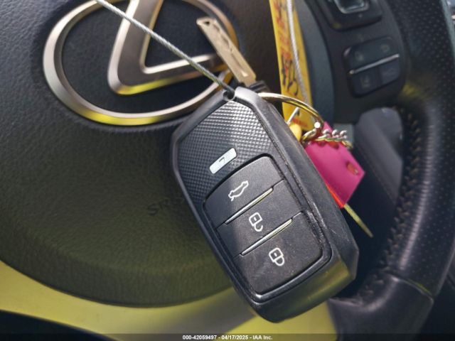 JTHBA1D25H5039302 Lexus IS 200T