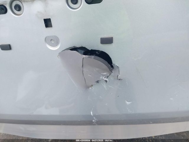 5TDYRKEC4MS043539 Toyota SIENNA XLE
