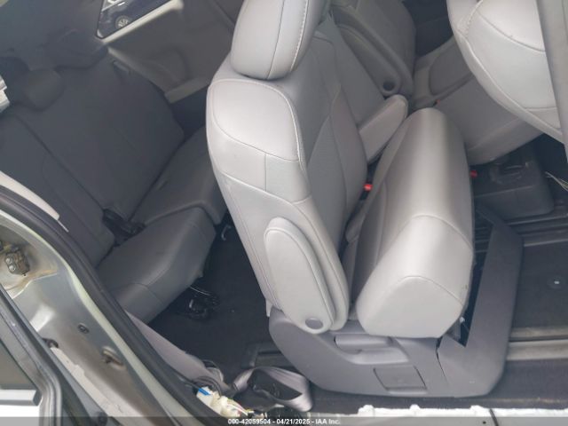 5TDYRKEC4MS043539 Toyota SIENNA XLE