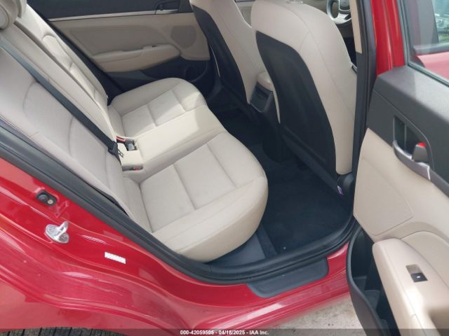 KMHD84LF9HU228306 Hyundai ELANTRA SE