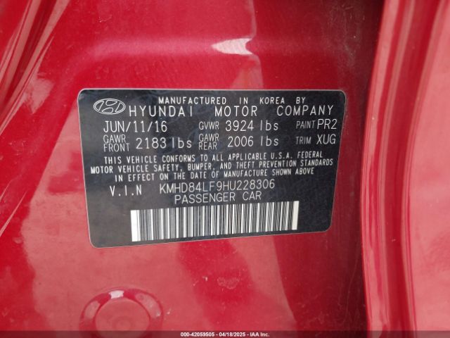 KMHD84LF9HU228306 Hyundai ELANTRA SE