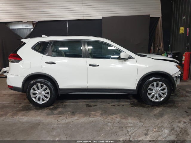 KNMAT2MV5HP572200 Nissan ROGUE S