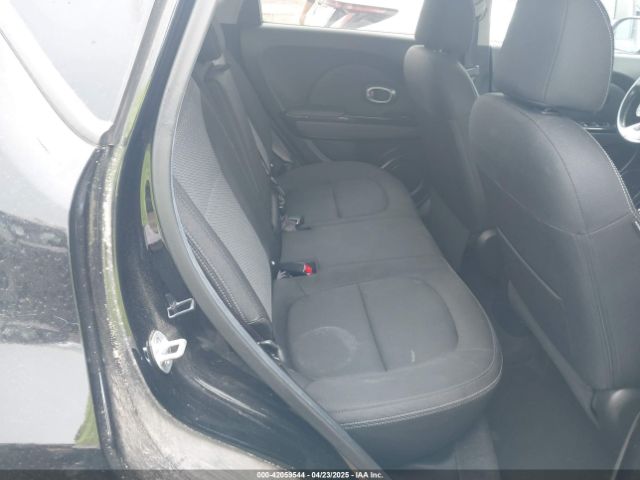 KNDJP3A56K7020842 KIA SOUL +
