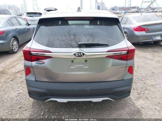 KNDEPCAA8M7104890 KIA Seltos Lx