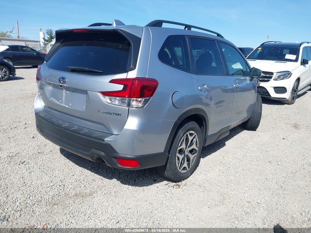 JF2SKAJC8MH522840 Subaru Forester Premium