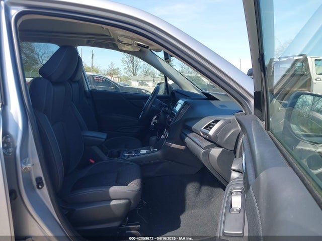 JF2SKAJC8MH522840 Subaru Forester Premium