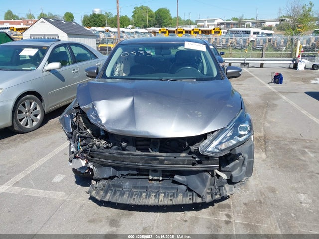 3N1AB7AP0HY300533 Nissan SENTRA SR