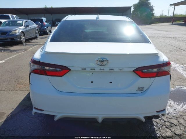 4T1G11BK5MU035370 Toyota Camry Se Awd
