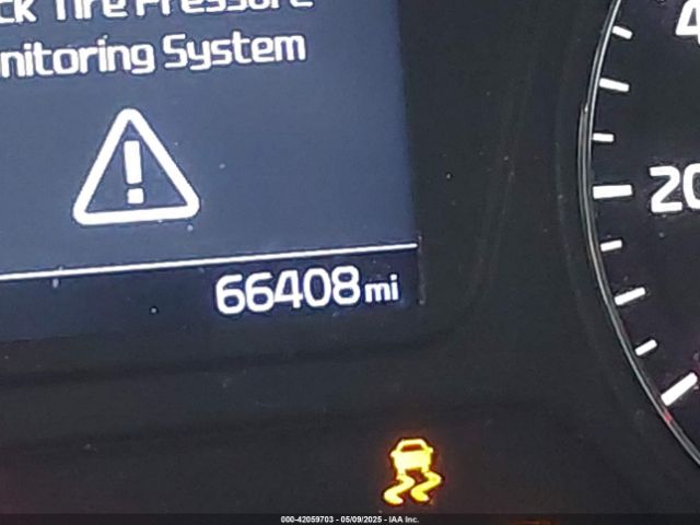 5XYPGDA59LG684461 KIA Sorento 3.3l S