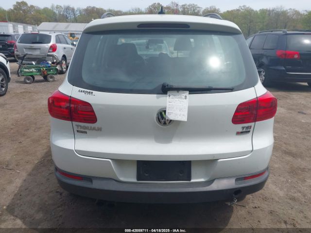 WVGBV7AX8HK054298 Volkswagen Tiguan 2.0t/2.0t S