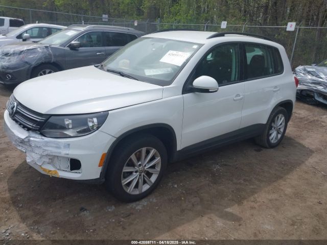 WVGBV7AX8HK054298 Volkswagen Tiguan 2.0t/2.0t S